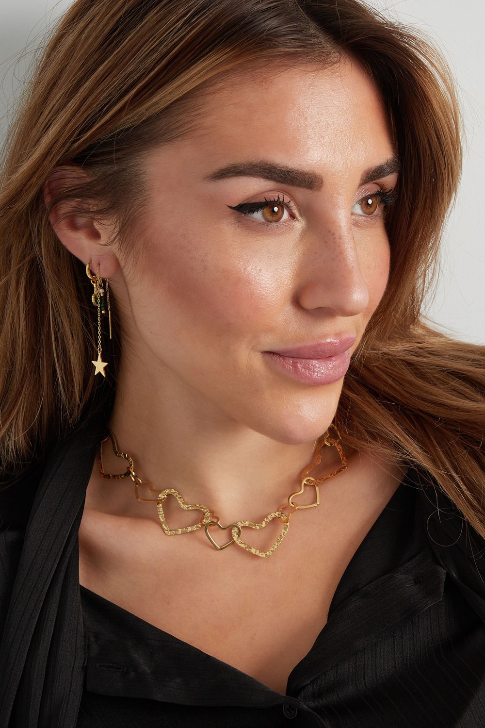 necklace connected hearts h5Picture4